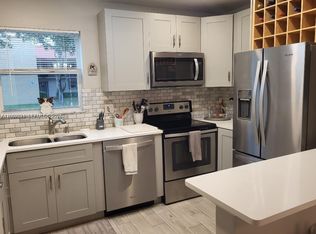 136 Lake Dora Dr #136, West Palm Beach, FL 33411