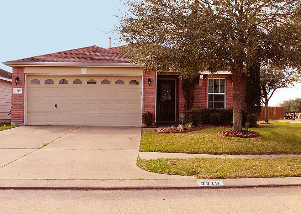 1st image of 7719 Park Sage Ln