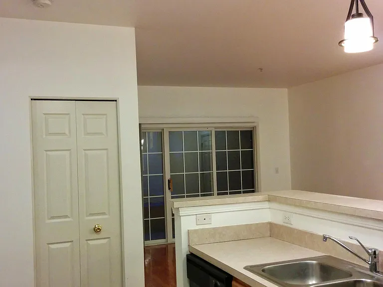 700 Mill Cir — Photo 7