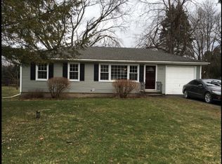 203 Camillus Dr, Camillus, NY 13031
