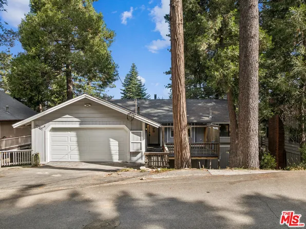 24612 Bernard Dr, Crestline, CA 92325