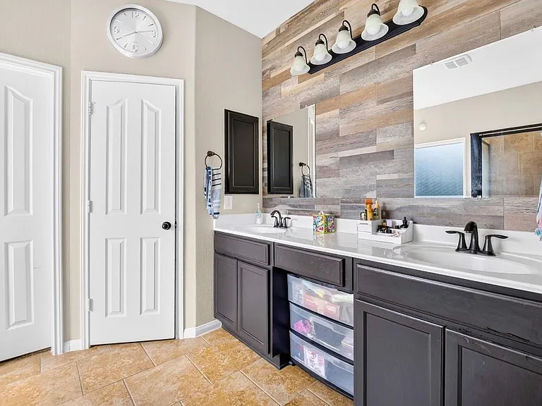 16026 Rustlers Trail Ln — Photo 19