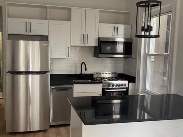 2916 Poplar St #2, Philadelphia, PA 19130