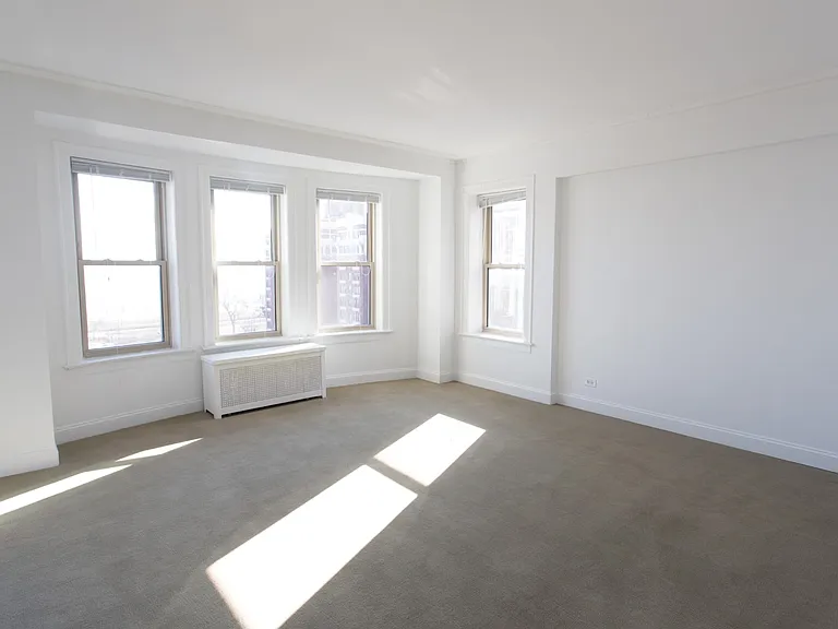 Dining/Living room