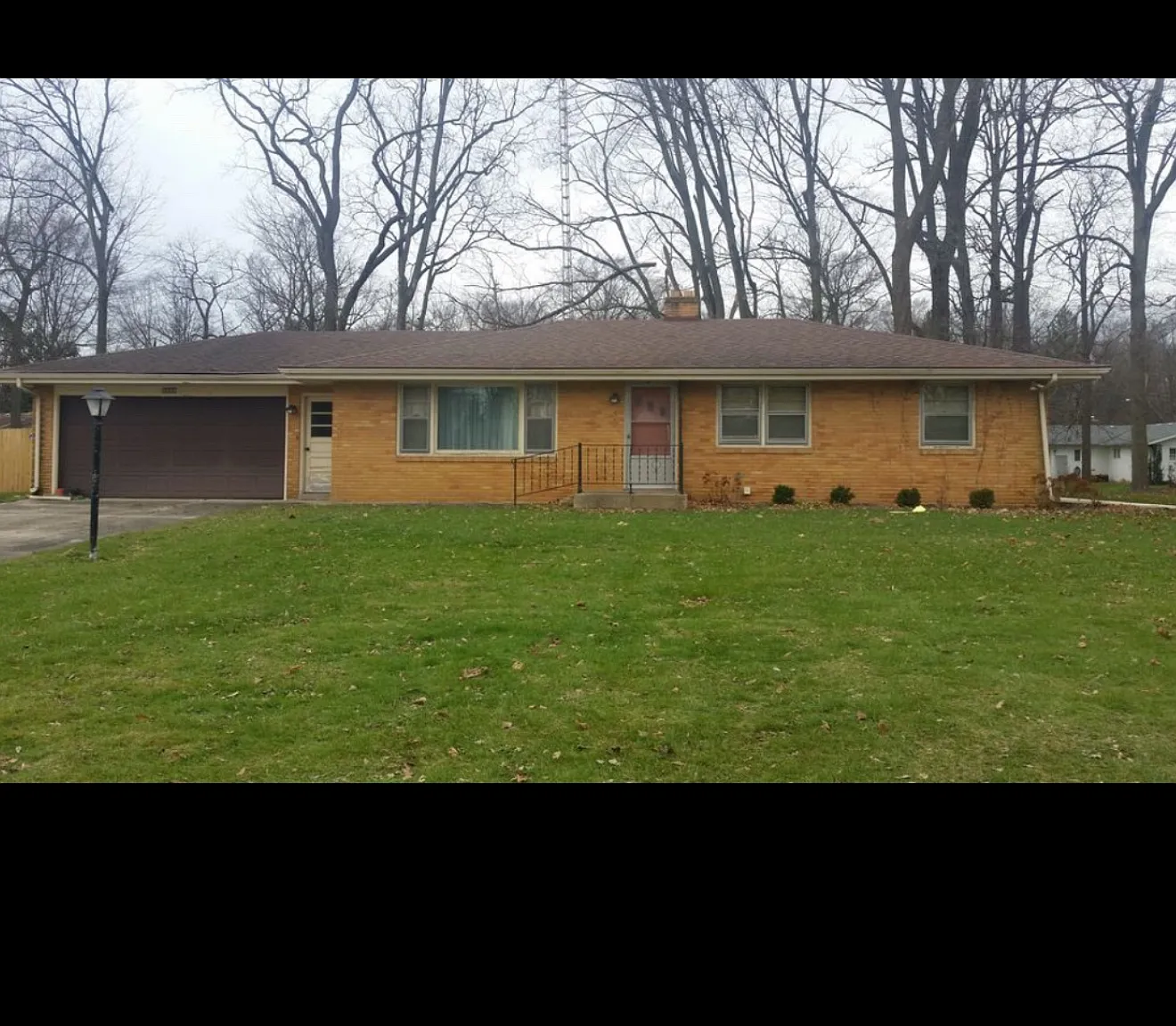 3 bed, 1200 sqft, $2,200 — Photo 1