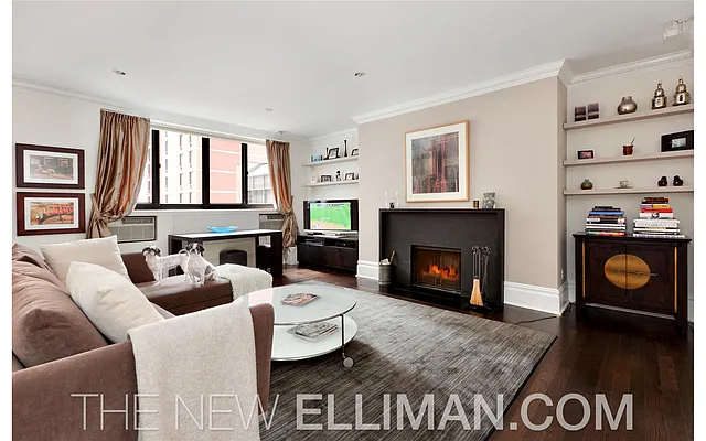 Sold by Douglas Elliman | media 14