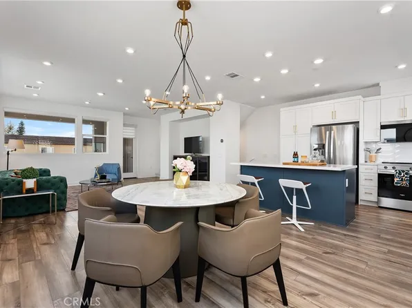 651 S Lyon St, Santa Ana, CA 92701