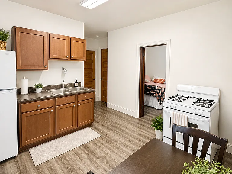 301 S Winebiddle St — Photo 6