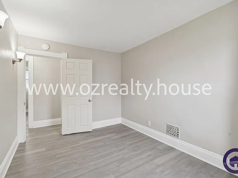 3241 Cherry St — Photo 13