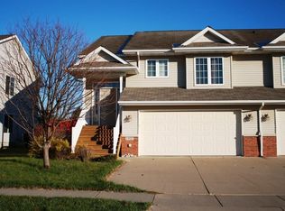 1022 Patton Ln, North Liberty, IA 52317