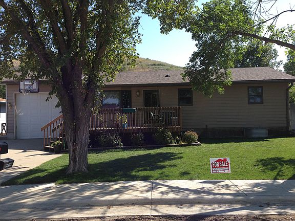 5th image of 801 Laframboise Dr