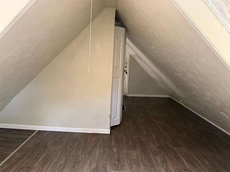 900 Mohawk Dr #8 — Photo 8
