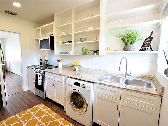 2nd image of 730 Highland Ave APT 4