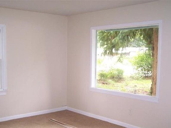 3rd image of 3103 N 6th Ave Unit 3