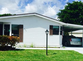 926 Sun Acres Ln, Boynton Beach, FL 33436
