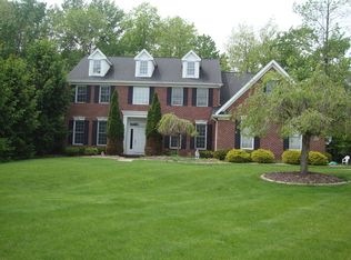 6436 Ledgewood Dr, Independence, OH 44131