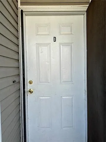 10704 Roger Dr #D — Photo 3