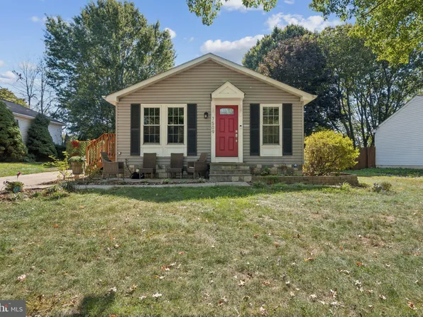 7509 Brenish Dr, Gaithersburg, MD 20879