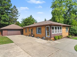 7645 Hazel Dr, Jenison, MI 49428