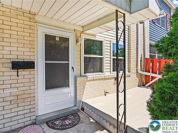 2nd image of 757 Mohawk St