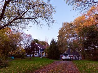 331 Pleasant St, Rockland, ME 04841