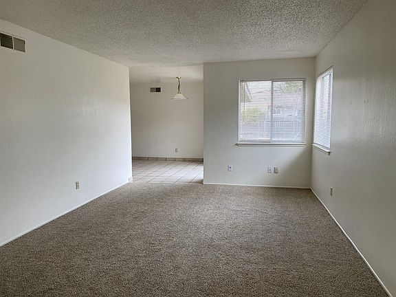 2nd image of 10157 Ellenwood Ave