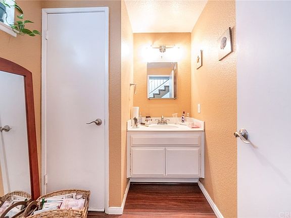 5th image of 15735 Nordhoff St Unit 3