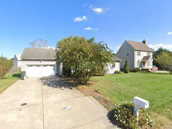 9715 Buckingham Ln, Berlin, MD 21811