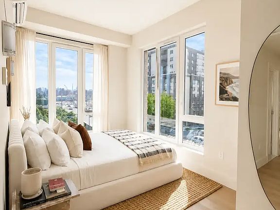 4th image of 91 Bruckner Blvd #409