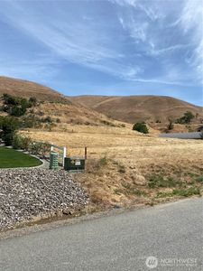 147 Diede Hills, Wenatchee, WA, 98801
