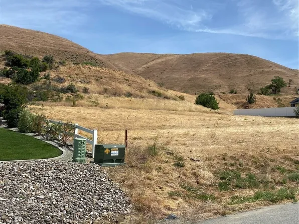 147 Diede Hills, Wenatchee, WA 98801