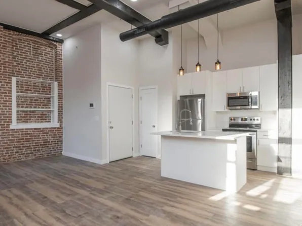2045 Trenton Ave #202, Philadelphia, PA 19125