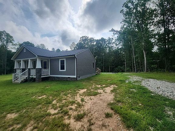 3rd image of 3702 Old Poole Rd