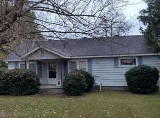 2822 Grove Level Dr, Dalton, GA 30721