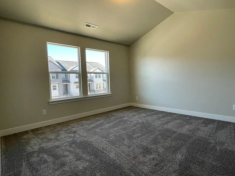 13953 Champlin Peak Dr — Photo 10