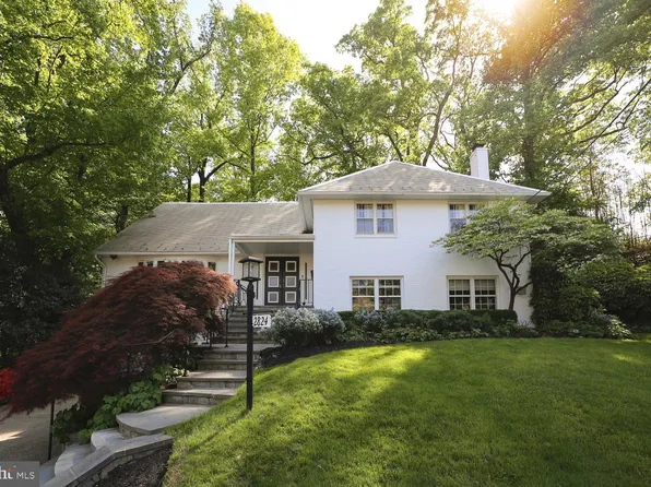 2824 Ellicott St NW, Washington, DC 20008