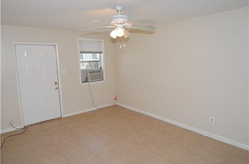 4th image of 1518 W 39th St #A