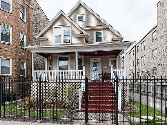 3rd image of 4452 N Saint Louis Ave #1