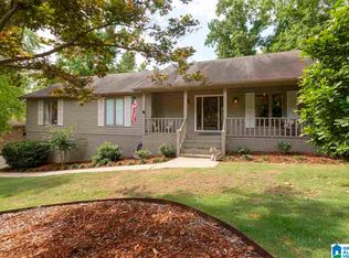 6544 Quail Run Dr, Pelham, AL 35124