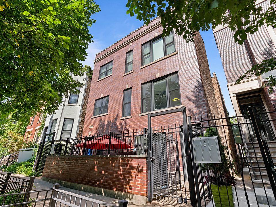1st image of 1525 N Claremont Ave #A