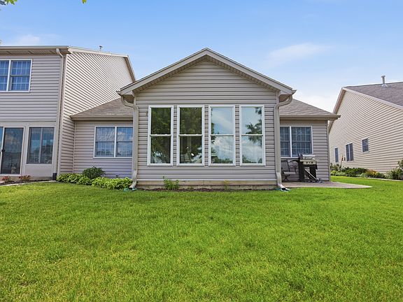4th image of 2526 Windward Blvd #2526