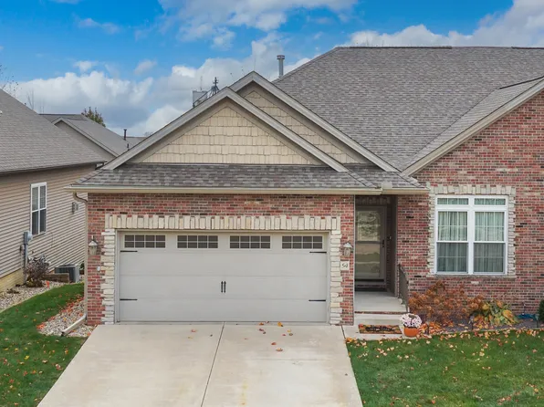 54 Yukon Cir, Bloomington, IL 61705