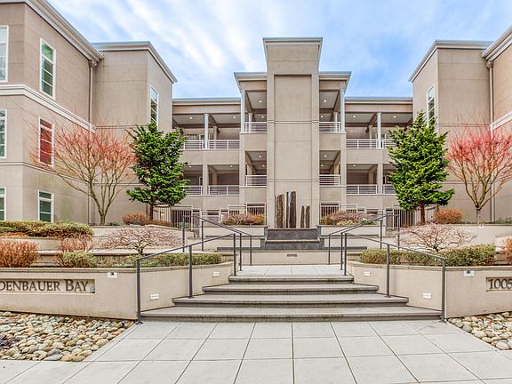 2nd image of 10055 Meydenbauer Way SE APT 11