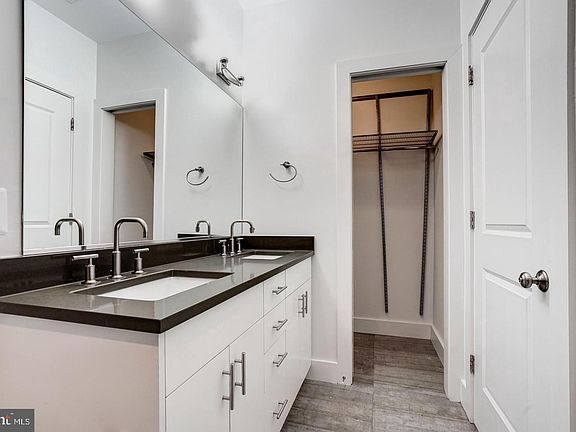 5th image of 1478 Harvard St NW #2