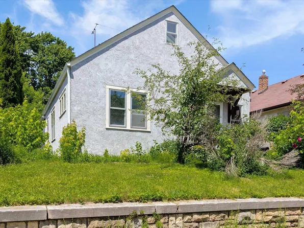 1363 Jefferson Ave, Saint Paul, MN 55105