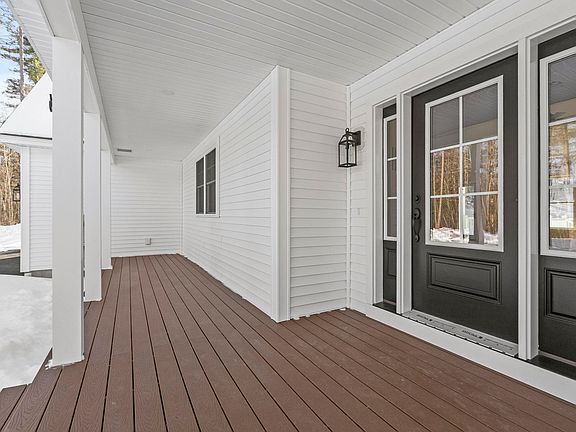 4th image of 6 CASCADE Drive