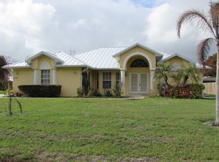 388 SW Paar Dr, Port Saint Lucie, FL 34953