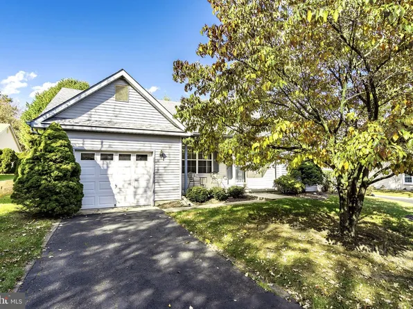 401 Lily Court Terrace Ct #1, Manchester Township, NJ 08759