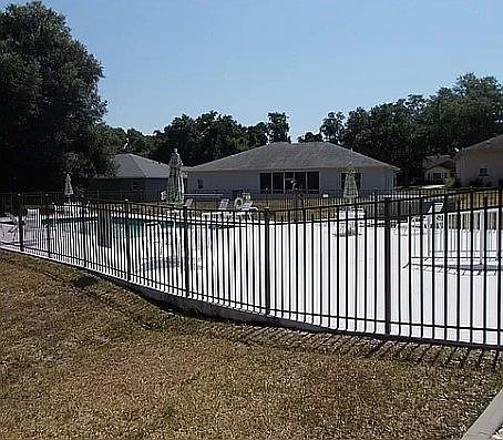 5th image of 3044 N Chandler Dr