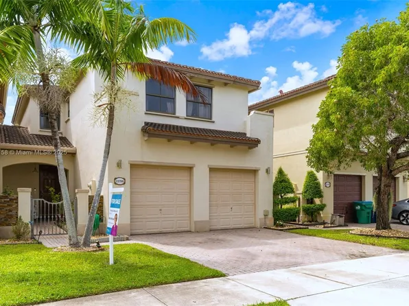 22766 SW 89th Pl, Cutler Bay, FL 33190